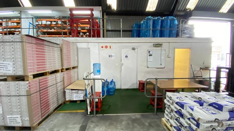 To Let commercial Property for Rent in Maitland Western Cape